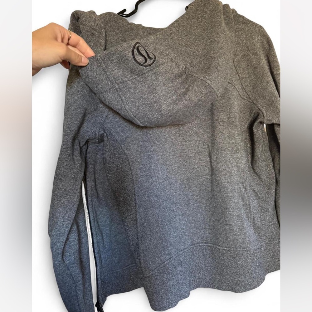 lululemon athletica Scuba Gray full Zip Sweatshirt - Picture 5 of 7